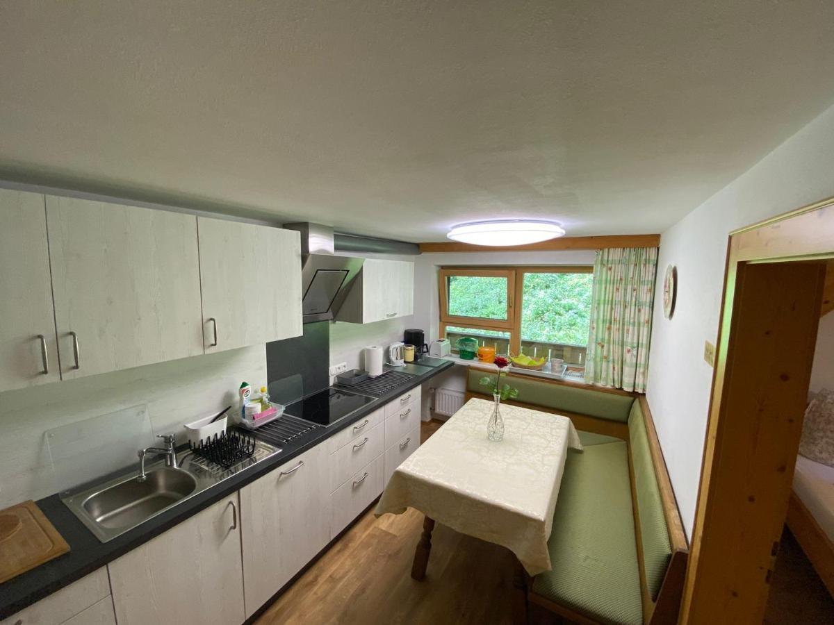 Haus Waldrand Apartment Oberndorf in Tirol Ngoại thất bức ảnh