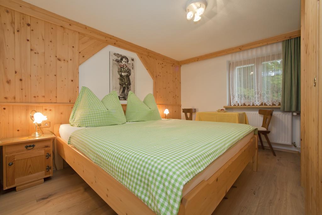 Haus Waldrand Apartment Oberndorf in Tirol Ngoại thất bức ảnh